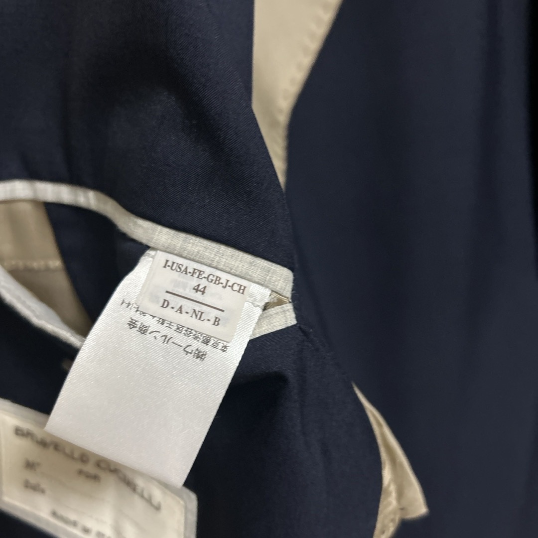 BRUNELLO CUCINELLI(ブルネロクチネリ)のブルネロクチネリ 定番 ネイビー ジャケット サイズ44 メンズS  メンズのジャケット/アウター(テーラードジャケット)の商品写真