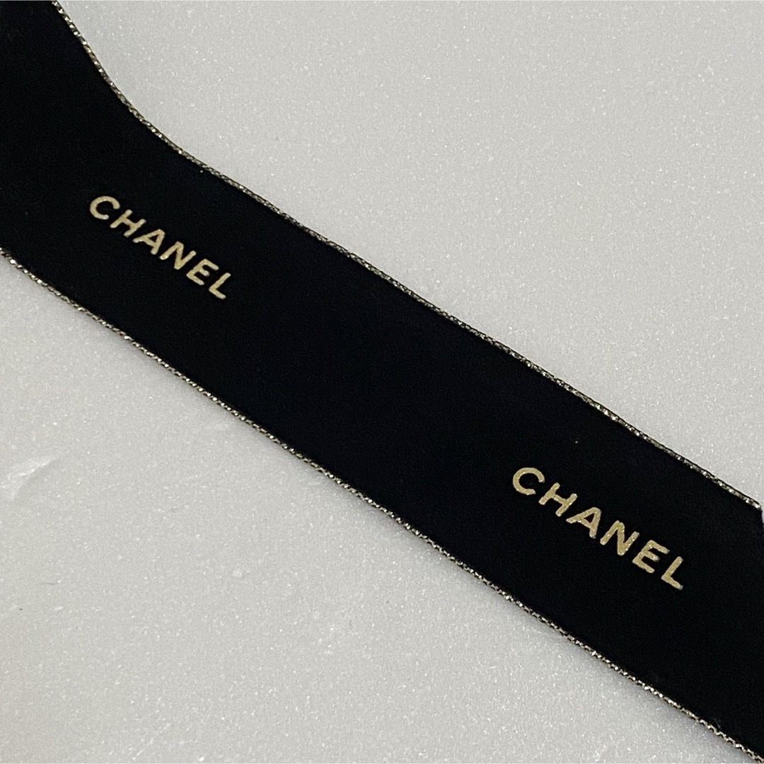 CHANEL(シャネル)のCHANEL シャネル ホリデーリボン 約157cm ハート チャーム インテリア/住まい/日用品のオフィス用品(ラッピング/包装)の商品写真