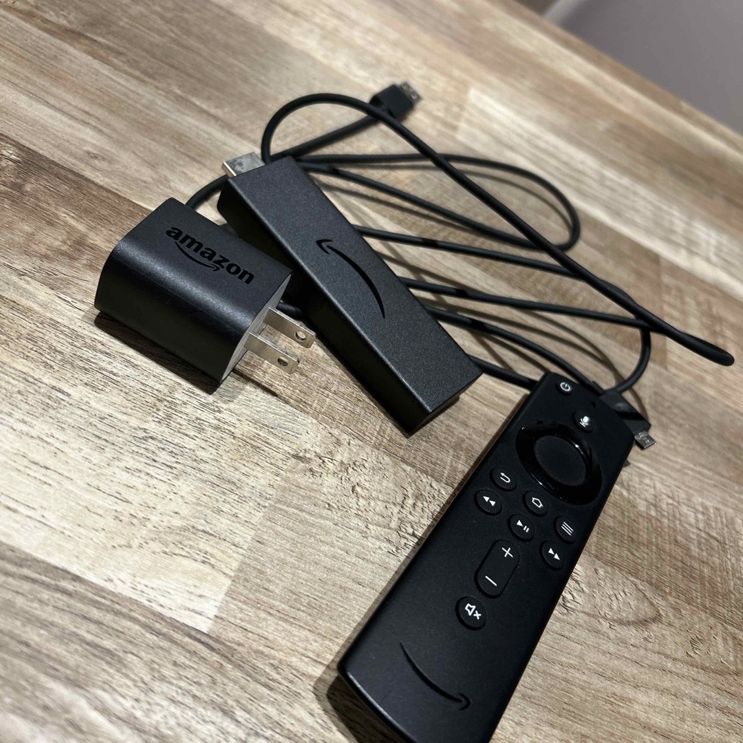 Amazon(アマゾン)のAmazon fire TV stick 4k スマホ/家電/カメラのテレビ/映像機器(その他)の商品写真