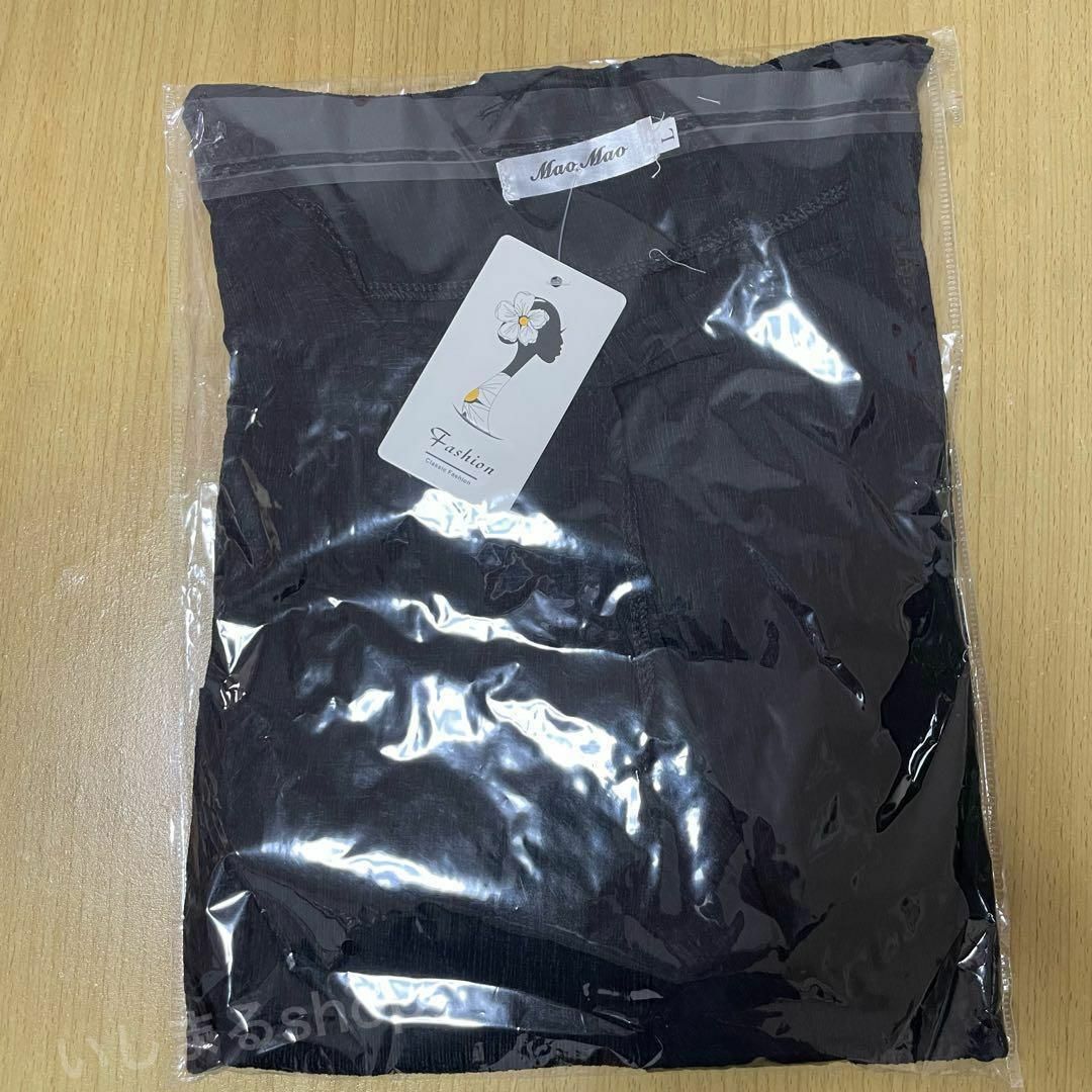 スクエアネックブラウス 　黒　クロップド丈 カジュアル 長袖　薄手　韓国153 レディースのトップス(シャツ/ブラウス(長袖/七分))の商品写真