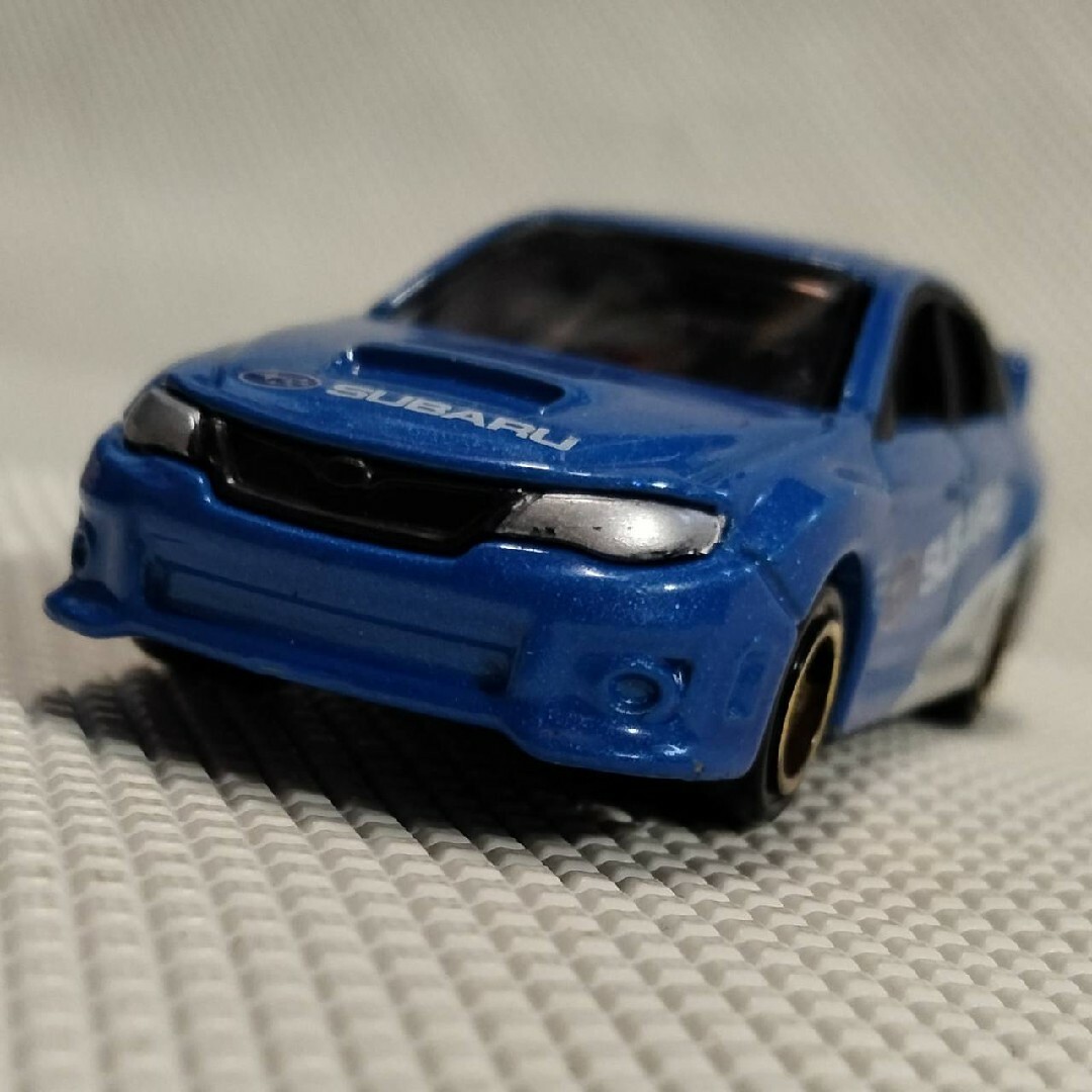 4727 トミカ 2010年 スバルインプレッサ ＷＲＸ ＳＴＩ 1/67 エンタメ/ホビーのおもちゃ/ぬいぐるみ(ミニカー)の商品写真