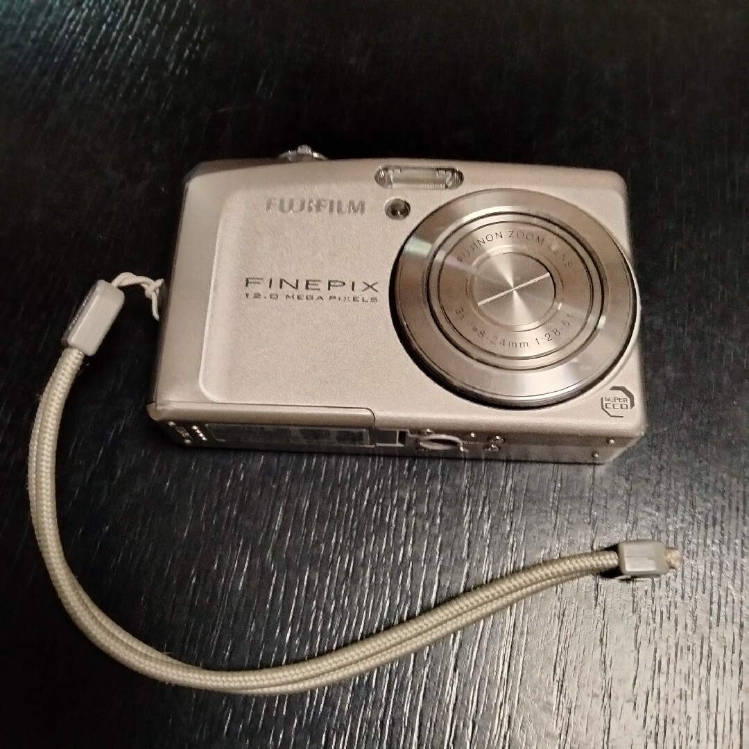 FUJI FILM FinePix F FINEPIX F60FD SILVER FUJI FILM FinePix F FINEPIX F60FD SILVER
