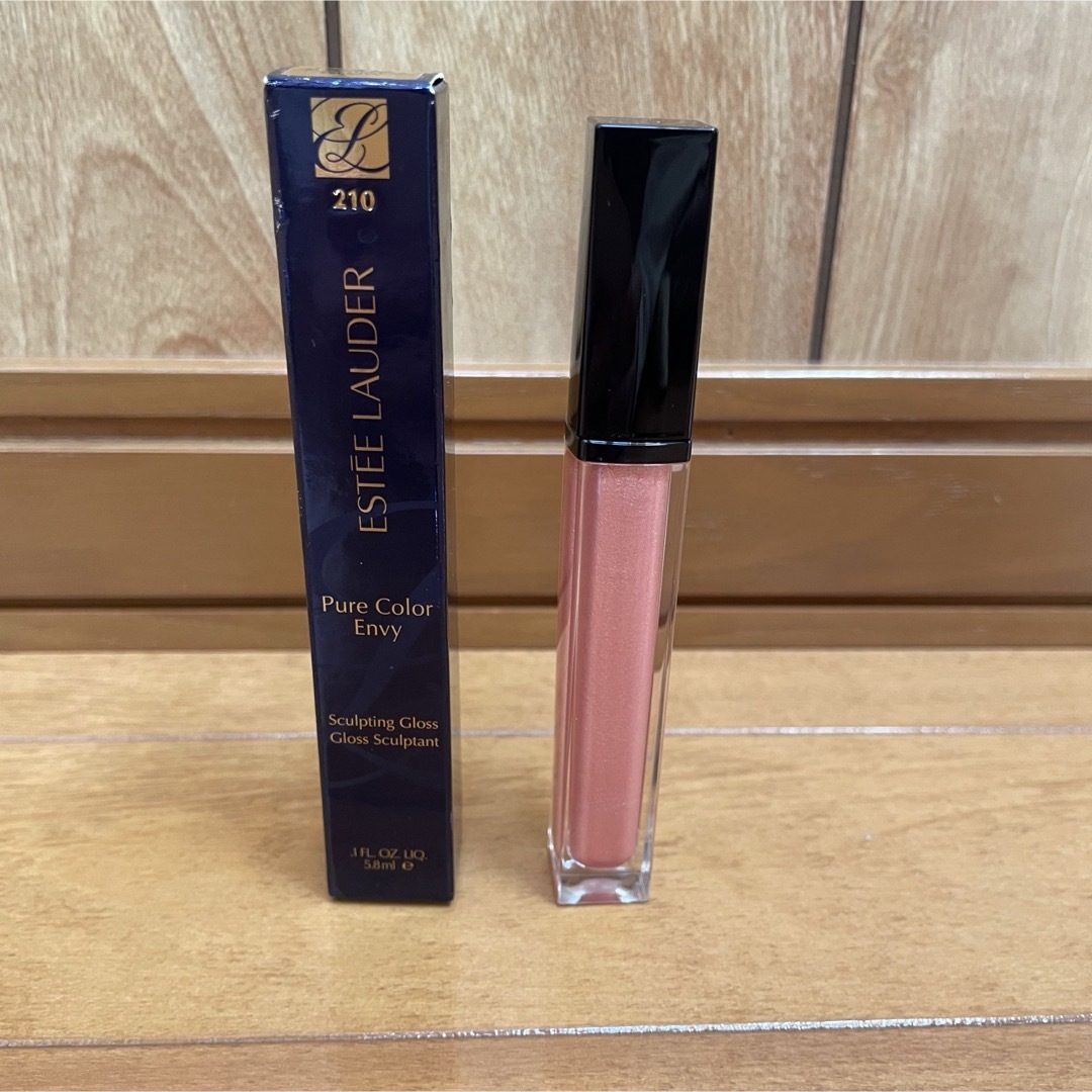 Estee Lauder(エスティローダー)の【未使用】ESTEE LAUDER グロス コスメ/美容のベースメイク/化粧品(リップグロス)の商品写真