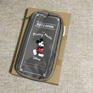 タカラジマシャ(宝島社)のミッキーマウス クリアポーチ付き文具ケース(ポーチ)
