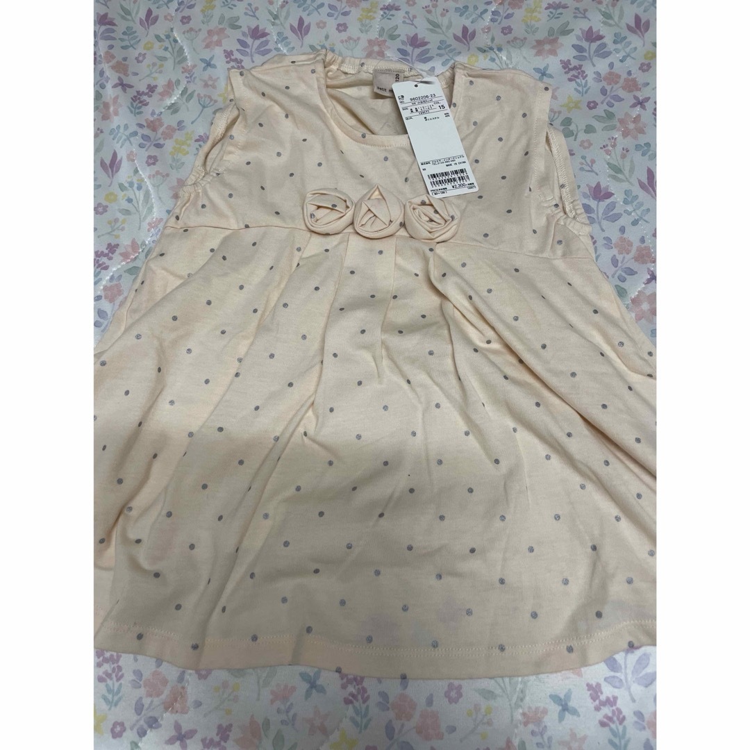 petit main(プティマイン)のプティマイン　新品　120 お花チュニック キッズ/ベビー/マタニティのキッズ服女の子用(90cm~)(Tシャツ/カットソー)の商品写真