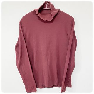 ユニクロ(UNIQLO)の【UNIQLO】タートルネック L ボルドー シンプルなカットソー インナーにも(カットソー(長袖/七分))