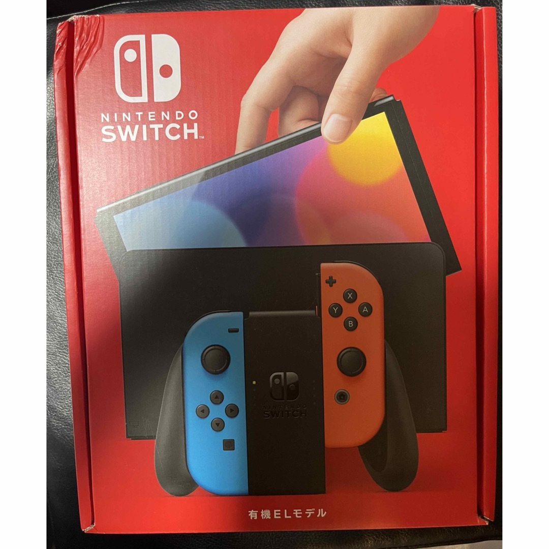 Nintendo Switch(ニンテンドースイッチ)のNintendoSwitch 有機ELモデル 未使用 箱傷あり エンタメ/ホビーのゲームソフト/ゲーム機本体(携帯用ゲーム機本体)の商品写真