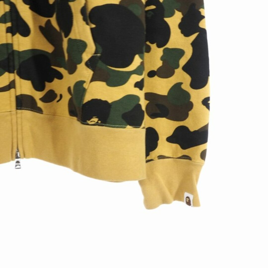 A BATHING APE(アベイシングエイプ)のアベイシングエイプ A BATHING APE ファーストカモ シャークパーカー メンズのトップス(パーカー)の商品写真