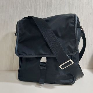 プラダ(PRADA)のプラダ フラップ ショルダーバッグ ナイロン ブラック 2VD770(ショルダーバッグ)