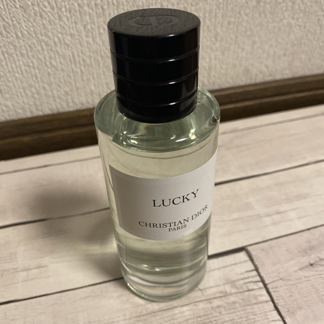 Dior(ディオール)の美品　メゾンクリスチャンディオール　LUCKY オードゥ　パルファン　125ml コスメ/美容の香水(ユニセックス)の商品写真