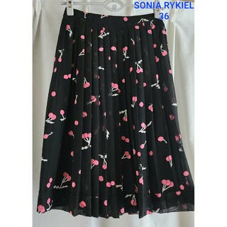 ソニアリキエル(SONIA RYKIEL)の美品　SONIA RYKIEL　可愛いさくらんぼ柄のスカート(ひざ丈スカート)