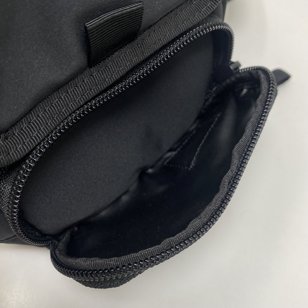 PORTER(ポーター)の✨先着1点限り✨PORTER ドライブ マルチポーチ ブラック ポーター 黒 メンズのバッグ(ショルダーバッグ)の商品写真