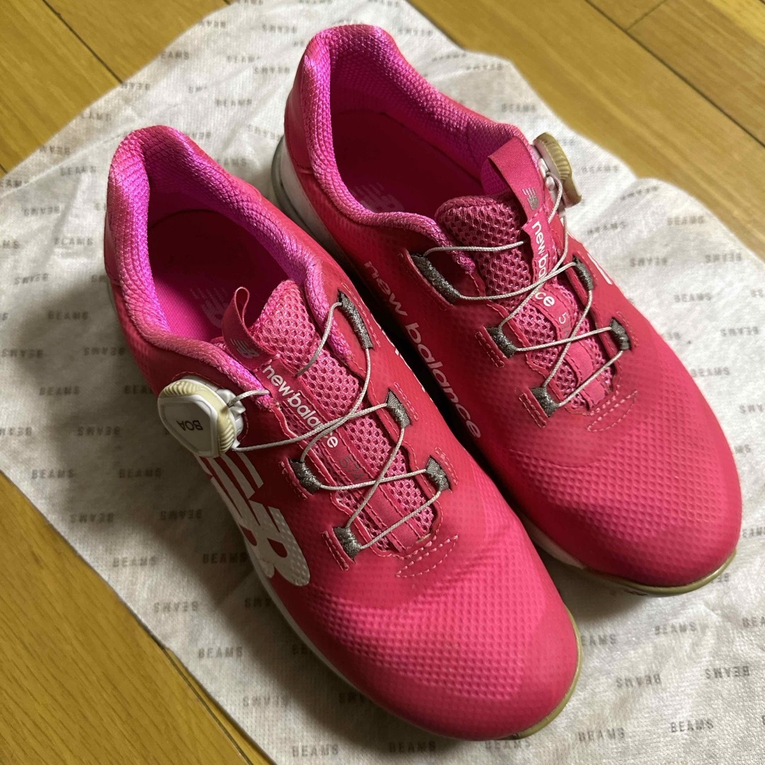 New Balance(ニューバランス)のNB  ニューバランスゴルフシューズ　24㎝ スポーツ/アウトドアのゴルフ(シューズ)の商品写真