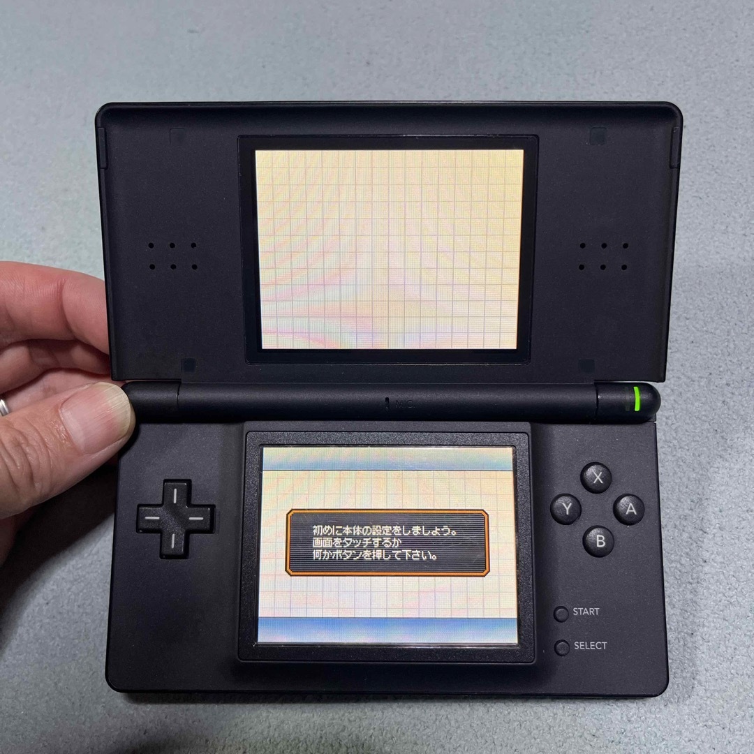 ニンテンドーDS(ニンテンドーDS)のNintendo DS lite  ブラック エンタメ/ホビーのゲームソフト/ゲーム機本体(携帯用ゲーム機本体)の商品写真