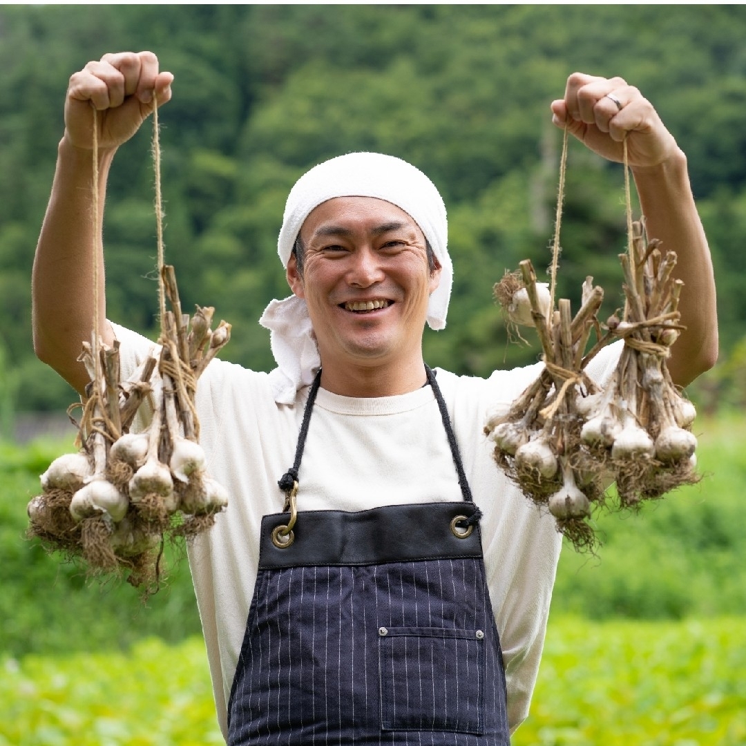 OPEN記念セール　黒にんにく 300g 熟成 無農薬 食品衛生責任者許可あり 食品/飲料/酒の加工食品(その他)の商品写真