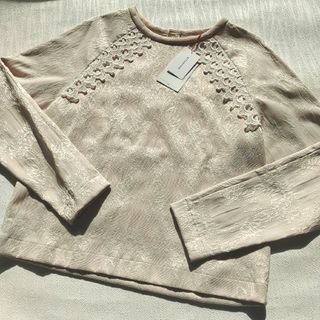 ヴィヴィアンタム(VIVIENNE TAM)のヴィヴィアンタム　タグ付き新品　トップス(カットソー(長袖/七分))