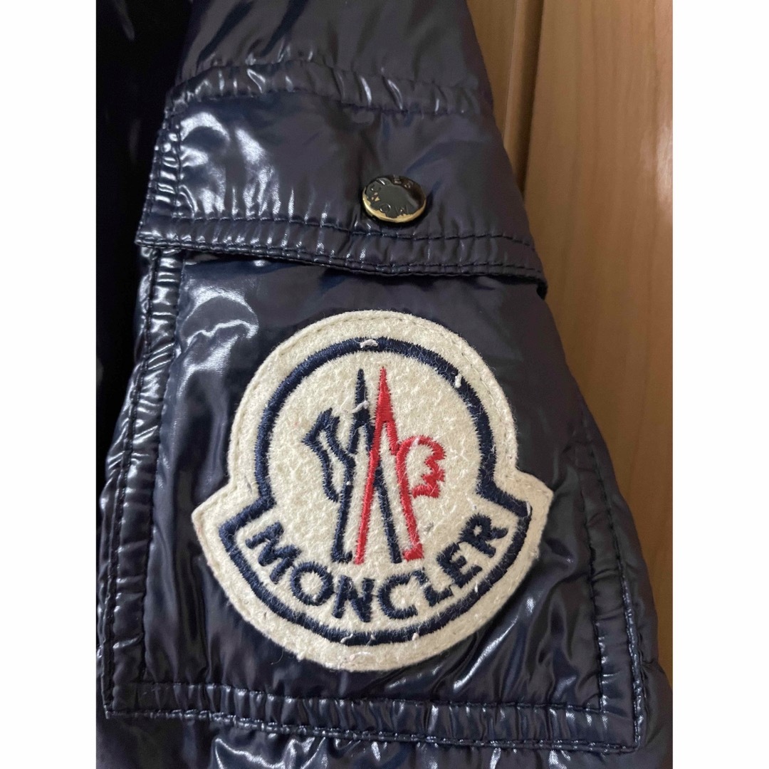 MONCLER(モンクレール)のMONCLER レディースダウン レディースのジャケット/アウター(ダウンジャケット)の商品写真