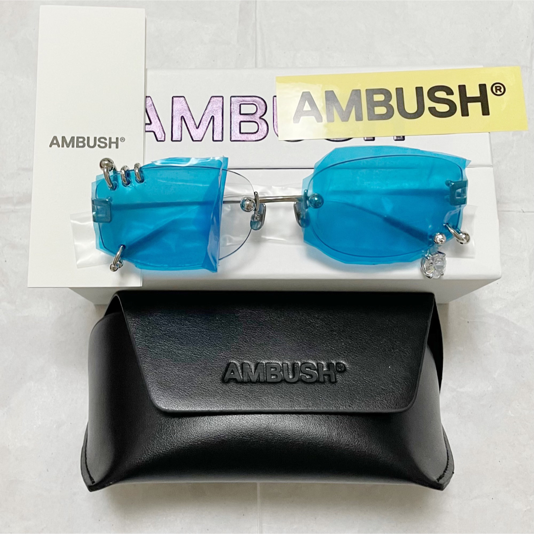 AMBUSH(アンブッシュ)のAMBUSH ピアスサングラス クリアレンズ メガネ レディースのファッション小物(サングラス/メガネ)の商品写真