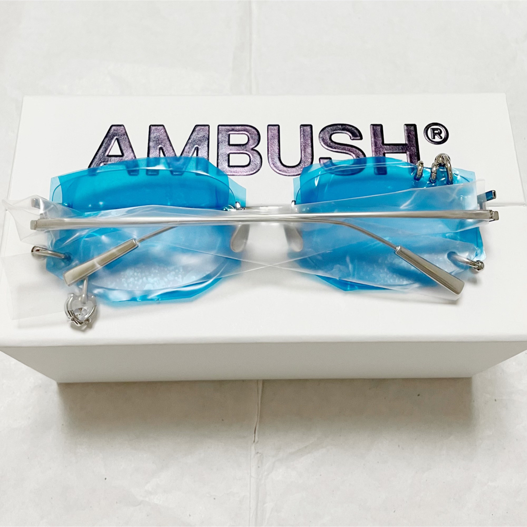 AMBUSH(アンブッシュ)のAMBUSH ピアスサングラス クリアレンズ メガネ レディースのファッション小物(サングラス/メガネ)の商品写真