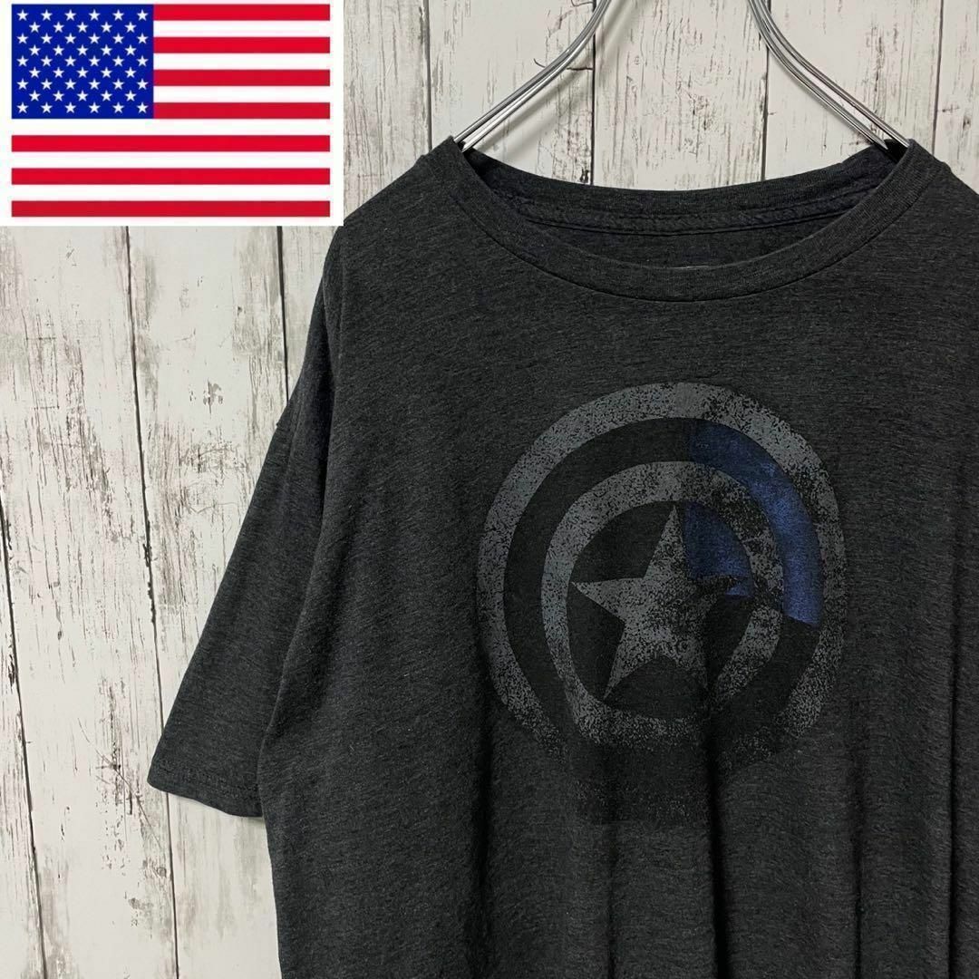 MARVEL(マーベル)のマーベル アメリカ古着 ビッグサイズキャプテンアメリカTシャツダークグレーメンズ メンズのトップス(Tシャツ/カットソー(半袖/袖なし))の商品写真