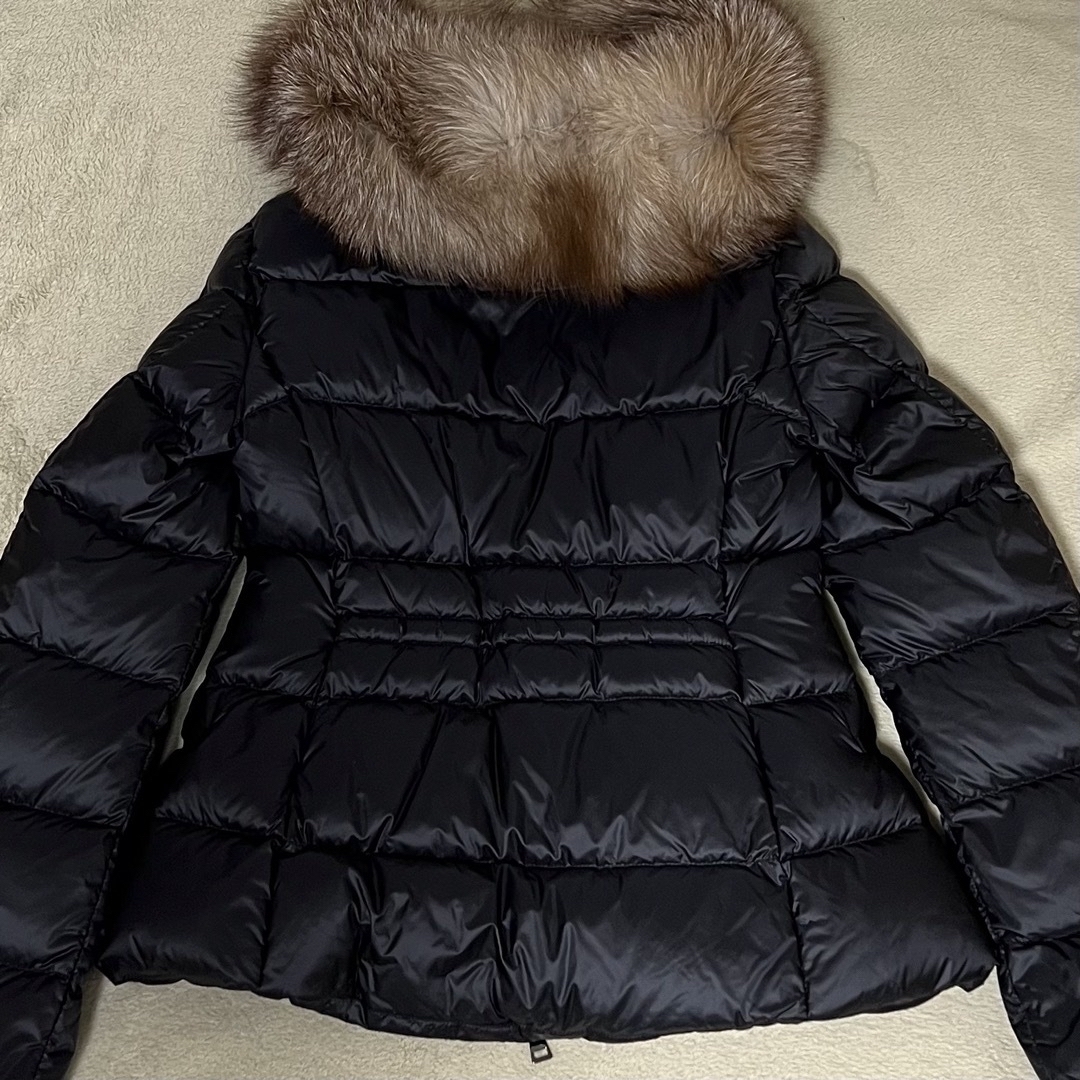 MONCLER(モンクレール)の【新品】MONCLER モンクレール BOED ボエ サイズ0  レディースのジャケット/アウター(ダウンジャケット)の商品写真