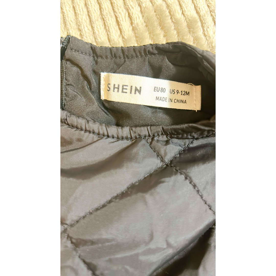 SHEIN(シーイン)の黒ワンピース キッズ/ベビー/マタニティのベビー服(~85cm)(ワンピース)の商品写真