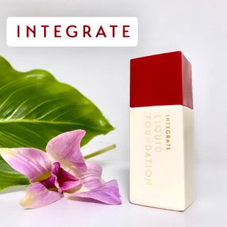 インテグレート(INTEGRATE)のインテグレート リアルフィットリキッドオークル20 ファンデーション 日焼け止め(ファンデーション)