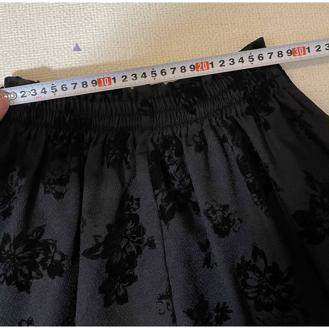 Million Carats(ミリオンカラッツ)のミリオンカラッツ　Million Carats 膝丈スカート レディースのスカート(ひざ丈スカート)の商品写真
