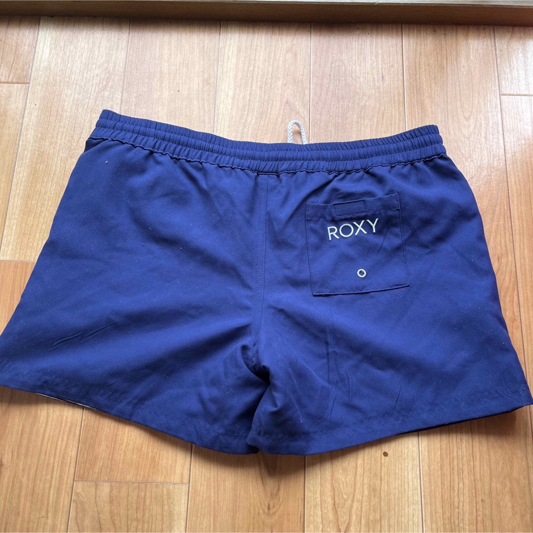 Roxy(ロキシー)のROXY ロキシー　サーフパンツ　リバーシブル　新品 レディースの水着/浴衣(水着)の商品写真