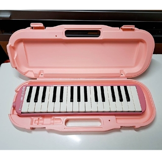 鈴木楽器製作所 - SUZUKI スズキ メロディオン MXA-32 ピンク 鍵盤ハーモニカ