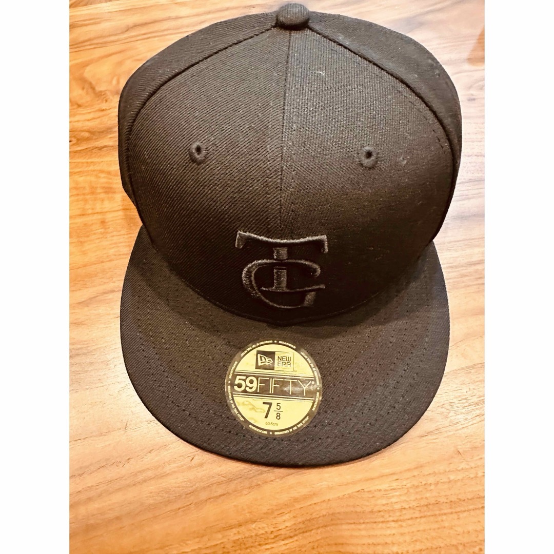 NEW ERA(ニューエラー)の読売ジャイアンツ ビジターキャップ ニューエラ ティファニー ブラック スポーツ/アウトドアの野球(応援グッズ)の商品写真