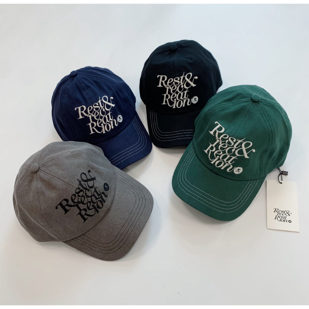 Rest&Recreation キャップ　帽子　ネイビー レディースの帽子(キャップ)の商品写真