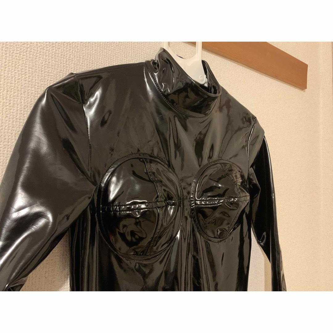 PVC エナメルキャットスーツ　レディースEL(胸部立体構造) エンタメ/ホビーのコスプレ(衣装)の商品写真