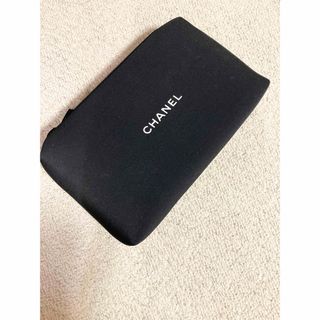 CHANEL - CHANEL シャネル新品未使用　黒　ポーチ ブラック