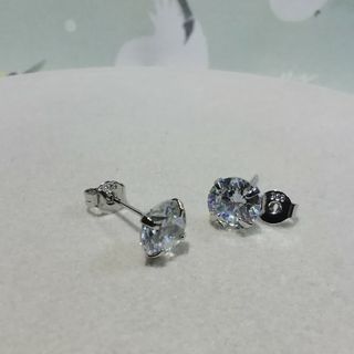 ピアス　クリアCZピアス　aaaジルコニア(ピアス)