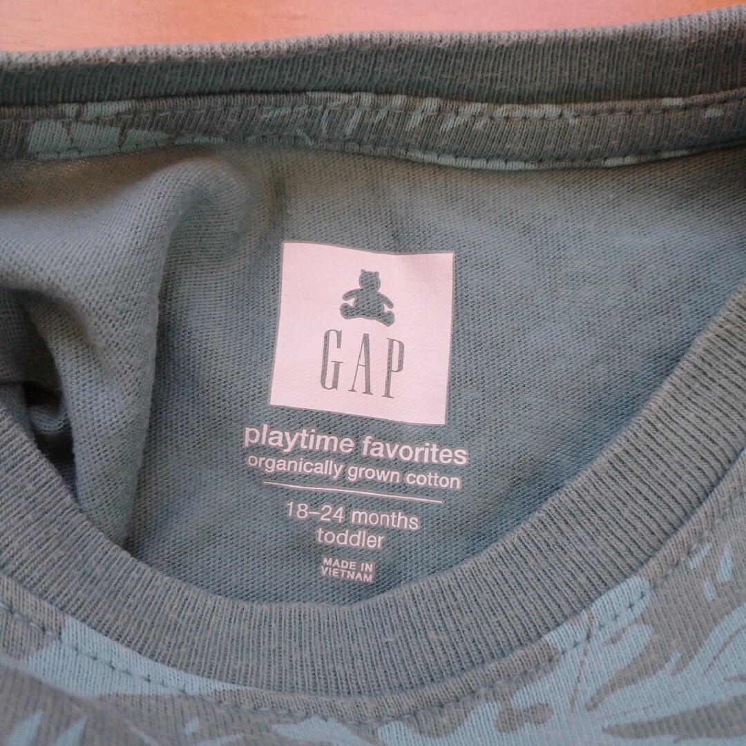 GAP Kids(ギャップキッズ)のギャップ Tシャツ 90 半袖 GAP キッズ/ベビー/マタニティのキッズ服男の子用(90cm~)(Tシャツ/カットソー)の商品写真