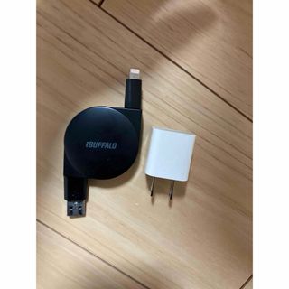 バッファロー(Buffalo)のバッファロー：Lightning 巻き取りタイプ　iPhone コンセントUSB(バッテリー/充電器)