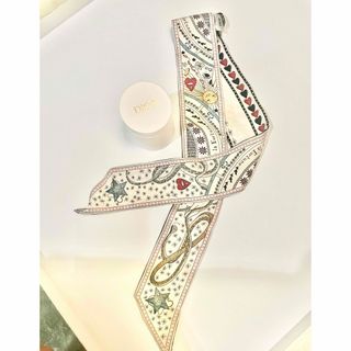 ディオール バンダナ/スカーフ(レディース)の通販 200点以上 | Diorの ディオール バンダナ/スカーフ(レディース)の通販 200点以上 | Diorの