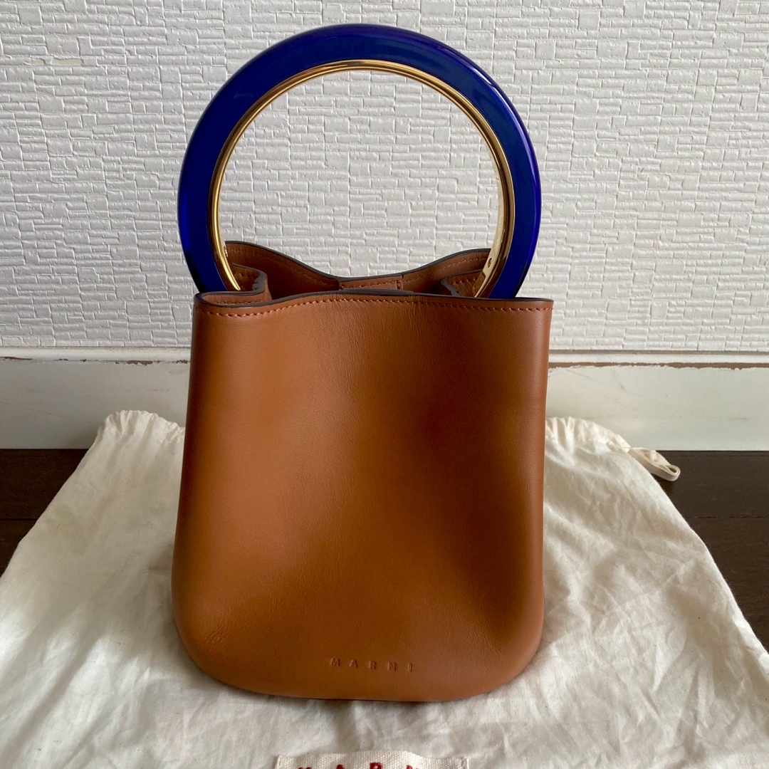 Marni(マルニ)のMARNI   マルニ　PANNIER    パニエ　バッグ レディースのバッグ(ハンドバッグ)の商品写真