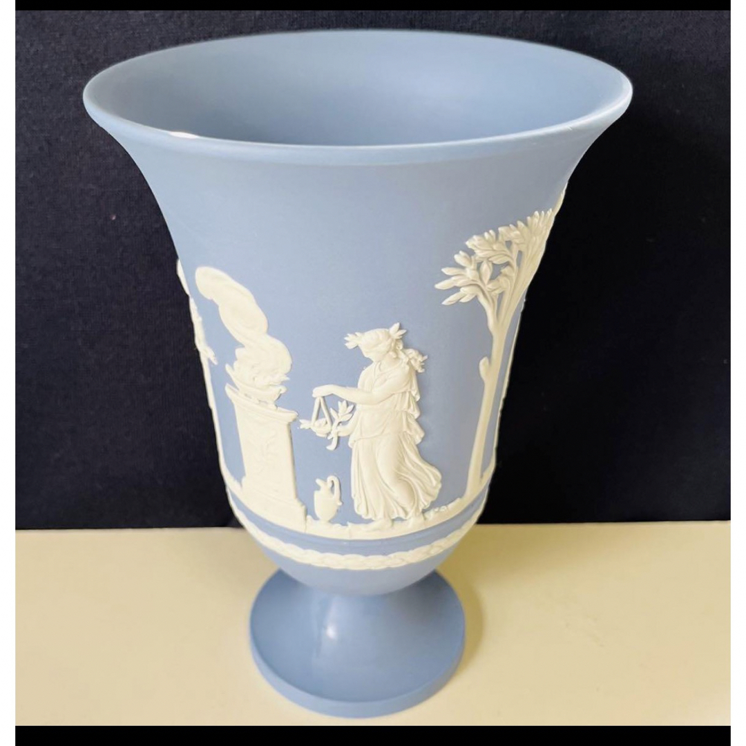 WEDGWOOD(ウェッジウッド)のウェッジウッド　ジャスパーウェア　花瓶　フラワーベース　ペールブルー インテリア/住まい/日用品のインテリア小物(花瓶)の商品写真