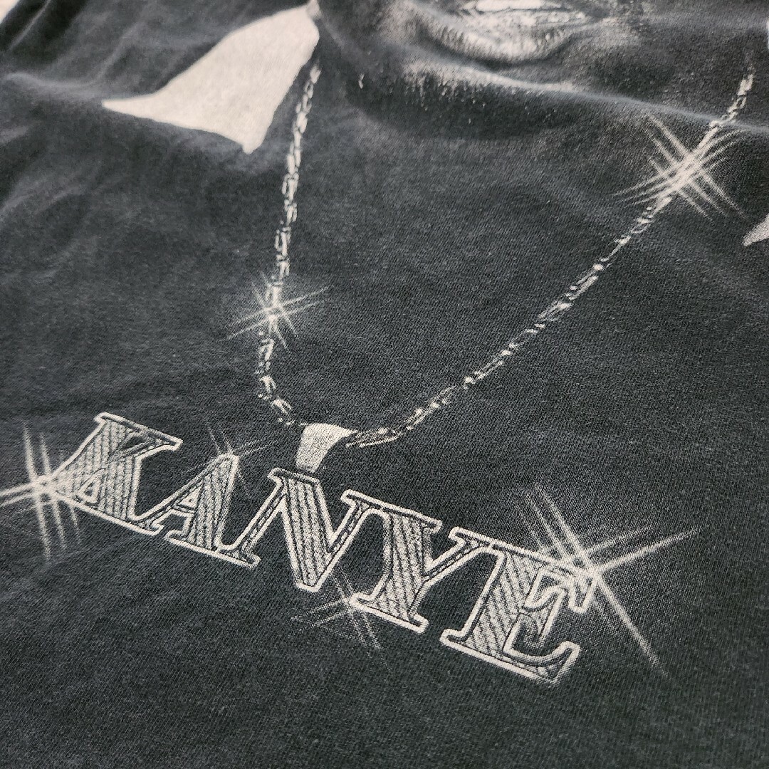 YEEZY（adidas）(イージー)のVintage Kanye west Ye カニエ・ウエスト Tシャツ 黒ブラッ メンズのトップス(Tシャツ/カットソー(半袖/袖なし))の商品写真