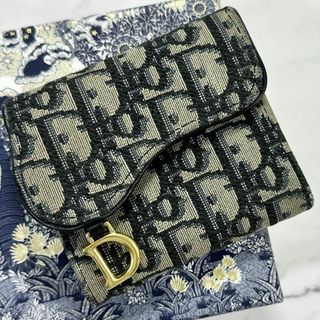 ディオール(Dior)の美品✨現行モデル　DIOR　サドル　三つ折り財布　オブリーク　チャーム付(財布)