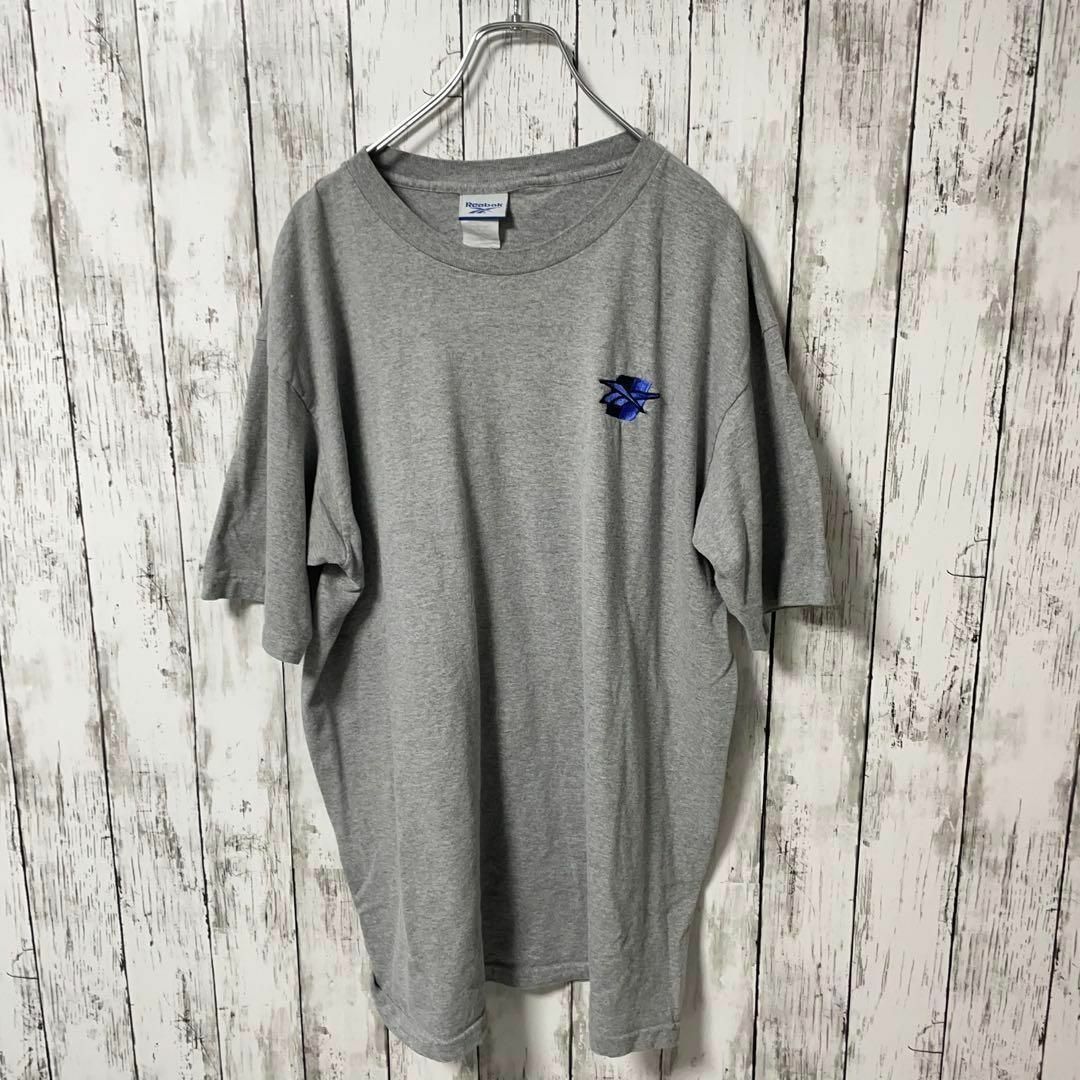 Reebok(リーボック)のリーボック　ワンポイント刺繍　Ｔシャツ 半袖 グレー　ビッグサイズ　古着男子 メンズのトップス(Tシャツ/カットソー(半袖/袖なし))の商品写真