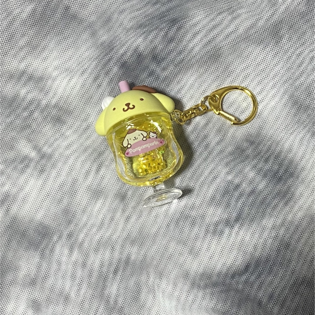 ポムポムプリン　キーホルダー エンタメ/ホビーのおもちゃ/ぬいぐるみ(キャラクターグッズ)の商品写真