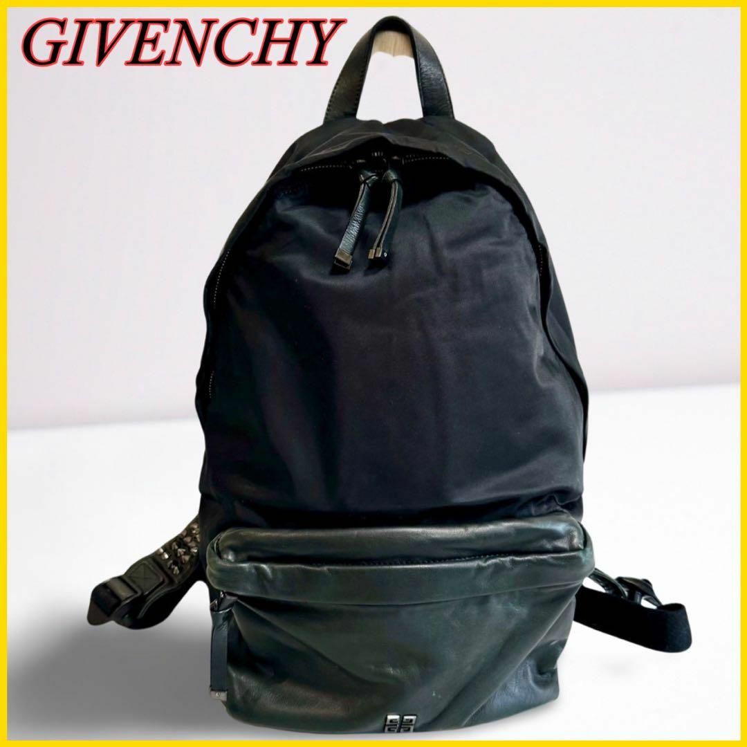 GIVENCHY(ジバンシィ)の【美品】ジバンシー リュックサック バックパック スタッズ ナイロン ロゴ 黒 メンズのバッグ(バッグパック/リュック)の商品写真