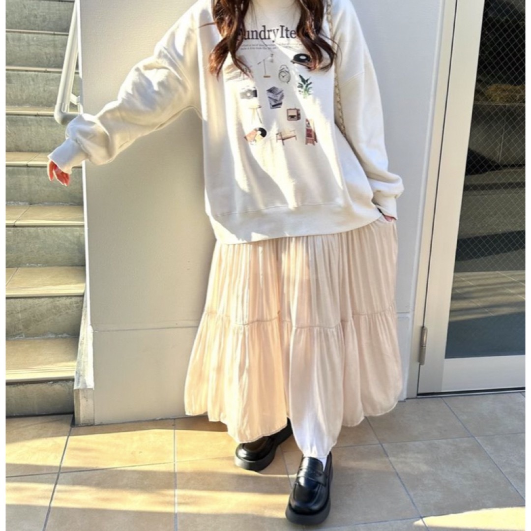 Kastane(カスタネ)のキラキラスカート レディースのスカート(ロングスカート)の商品写真