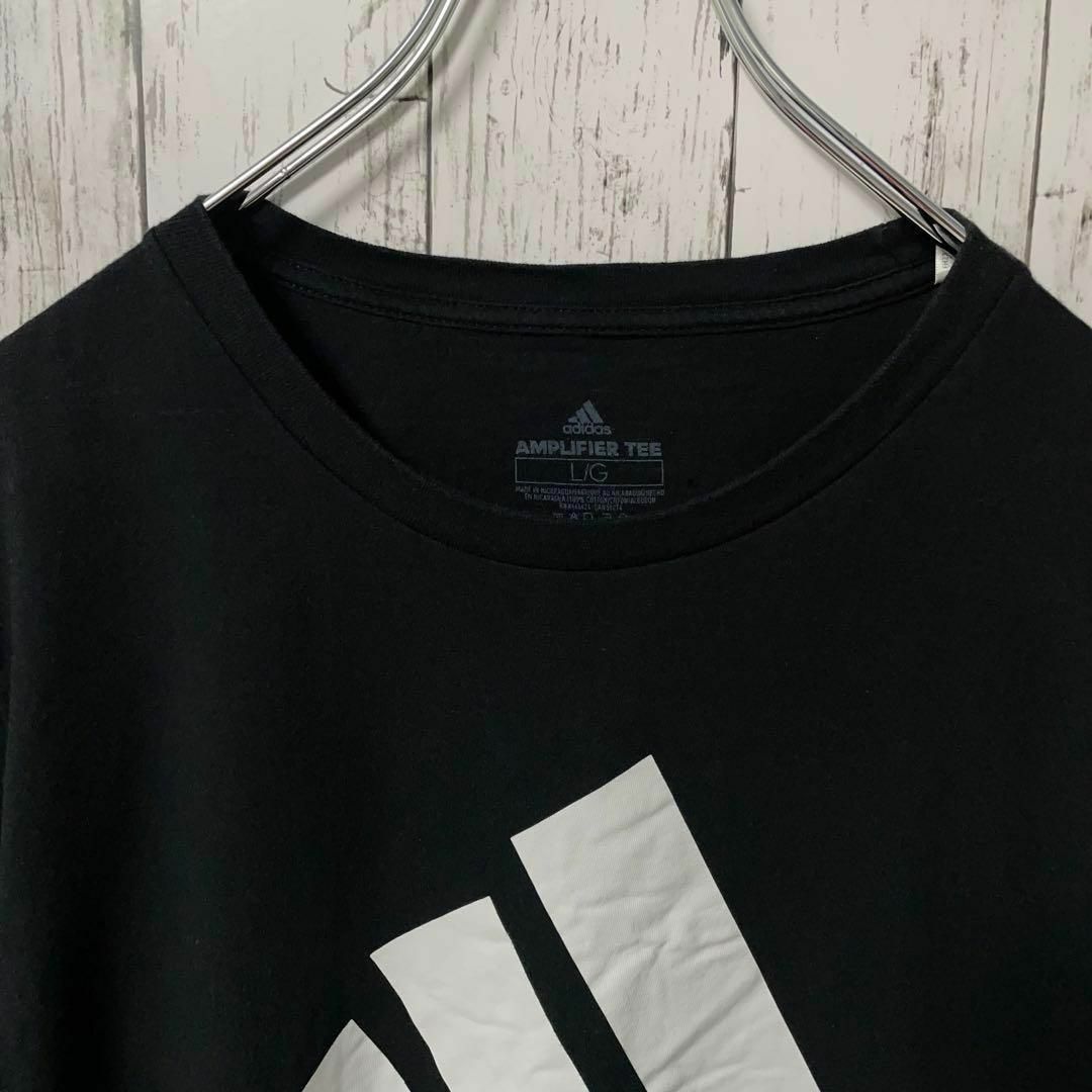 adidas(アディダス)のアディダス アメリカ古着 パフォーマンスロゴプリントTシャツ半袖ブラックメンズ メンズのトップス(Tシャツ/カットソー(半袖/袖なし))の商品写真