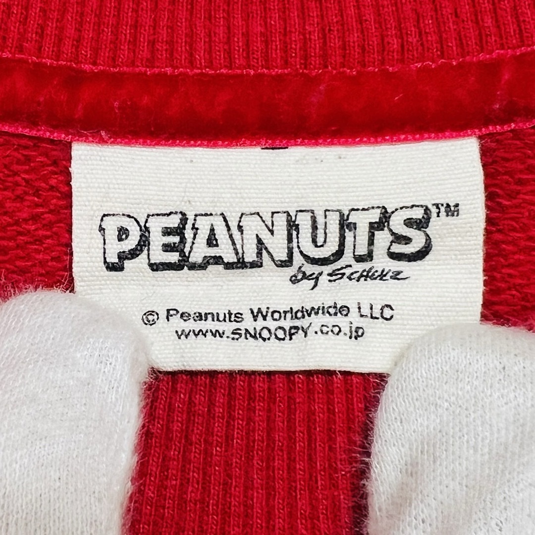 PEANUTS(ピーナッツ)の◇希少◇レトロ　peanuts スヌーピー　トレーナー　4L 古着　レッド レディースのトップス(トレーナー/スウェット)の商品写真