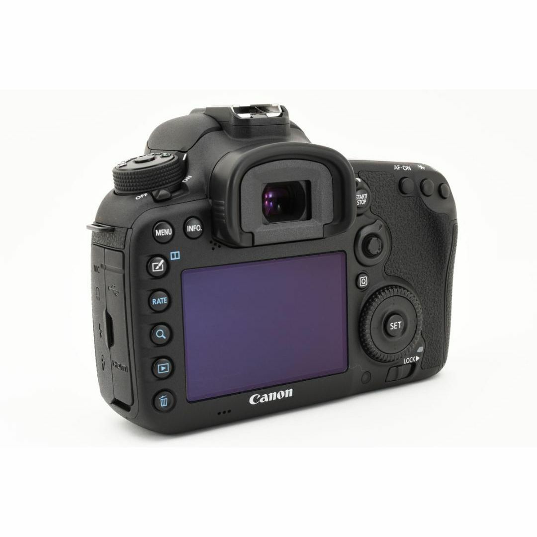 Canon(キヤノン)の【ほぼ新品】Canon EOS 7D MarkII《ショット数わずか246回》 スマホ/家電/カメラのカメラ(デジタル一眼)の商品写真