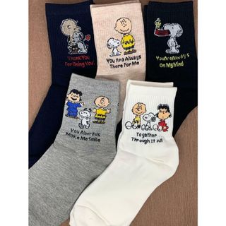 snoopy スヌーピー靴下 レディスソックス　5足セット　1495(ソックス)